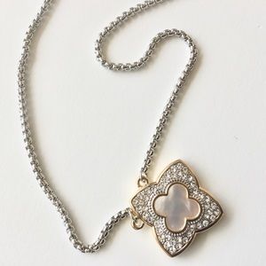 Quatrefoil Necklace